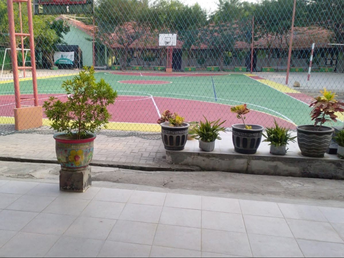 Lapangan Olahraga