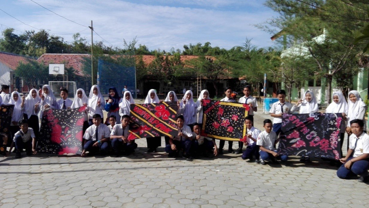 BATU KOTAK (Batik Tulis Untuk Kostum Tari Kreasi)